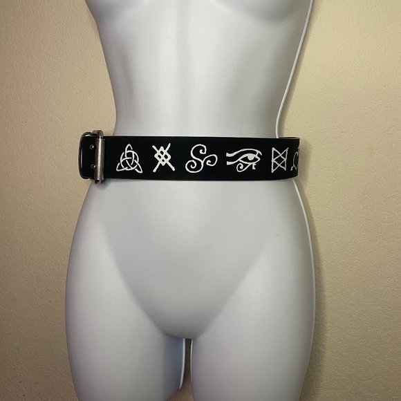 disturbia occult wicca symbol faux leather belt - Picture 3 of 5